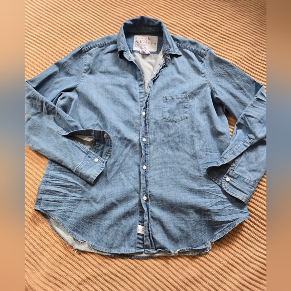 Frank & Eileen Barry Button Up Shirt - Picture 5 of 14